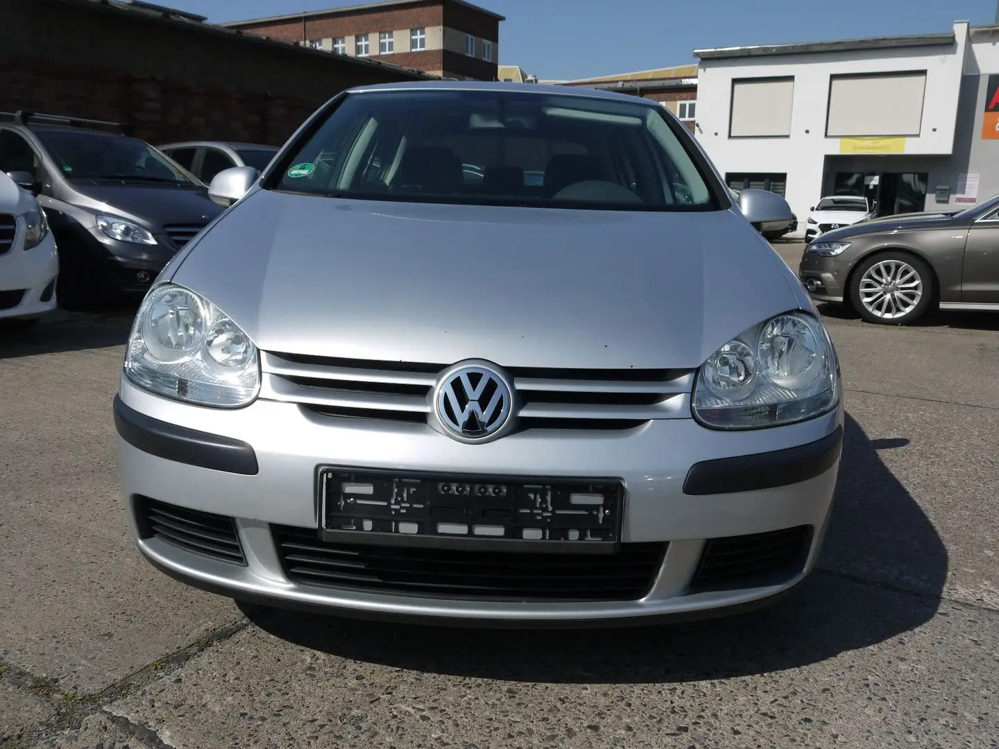 Volkswagen Golf V Lim. / 5 Trg. Silber - 2