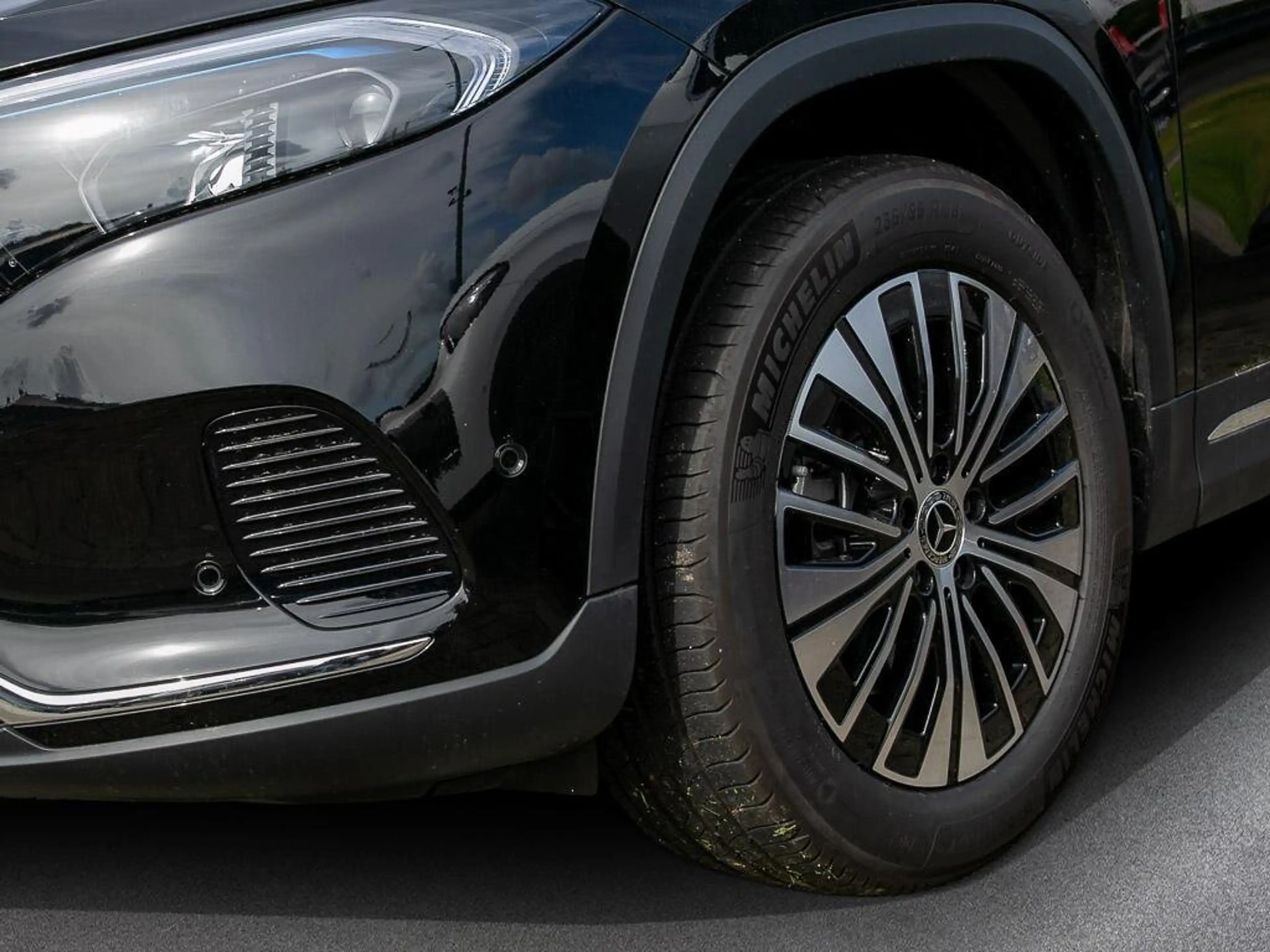 Mercedes-Benz EQA 250 Progressive Advanced LED Kamera Sitzhzg. — photo 3