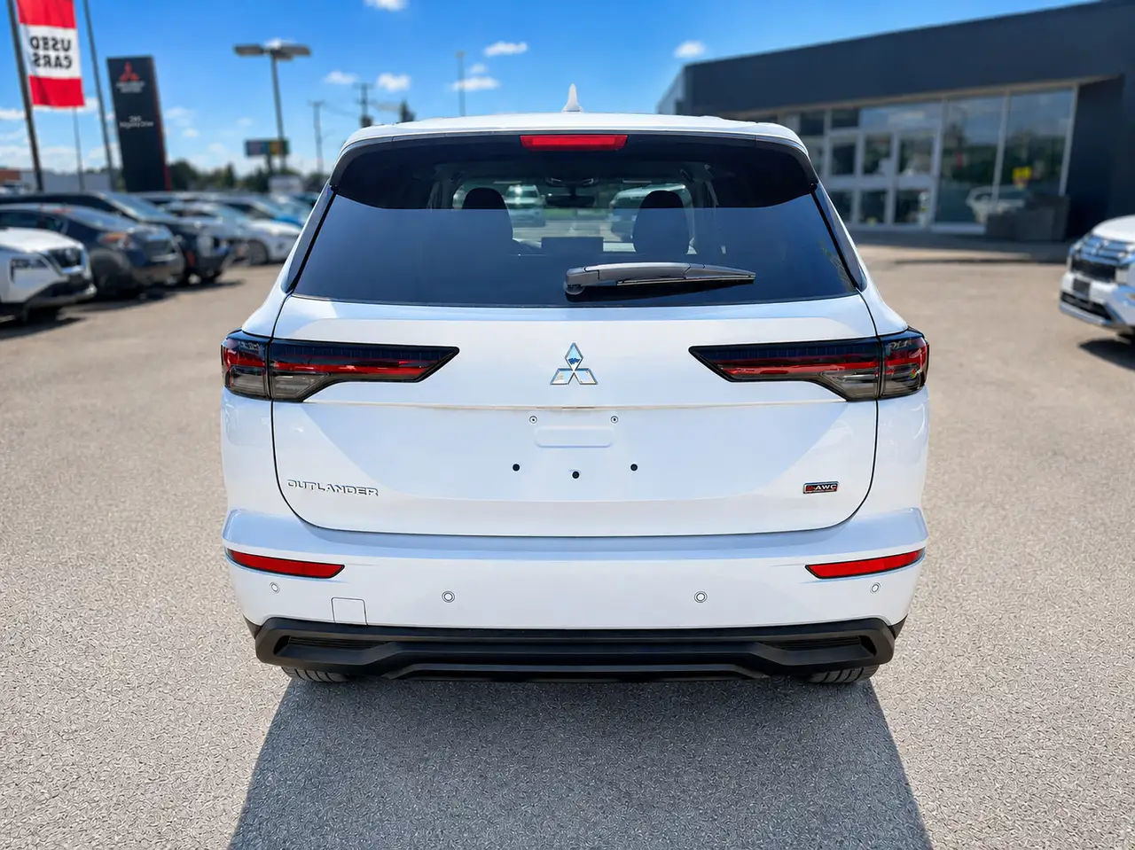 Mitsubishi Outlander снимка Mitsubishi Outlander