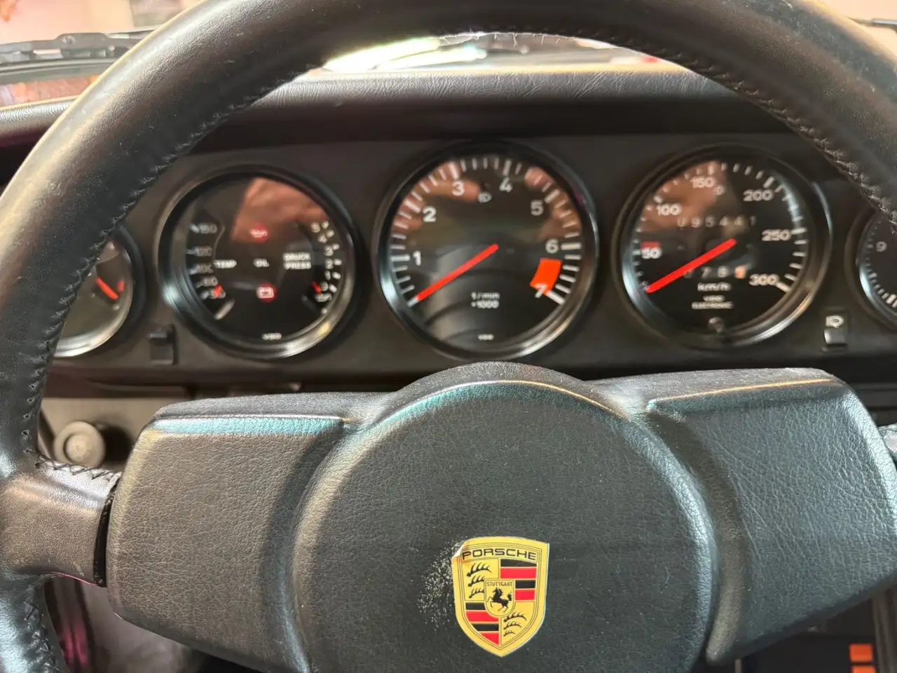 Porsche 911 Carrera 3.2 Dt.Fzg.3.Hand, foto 12