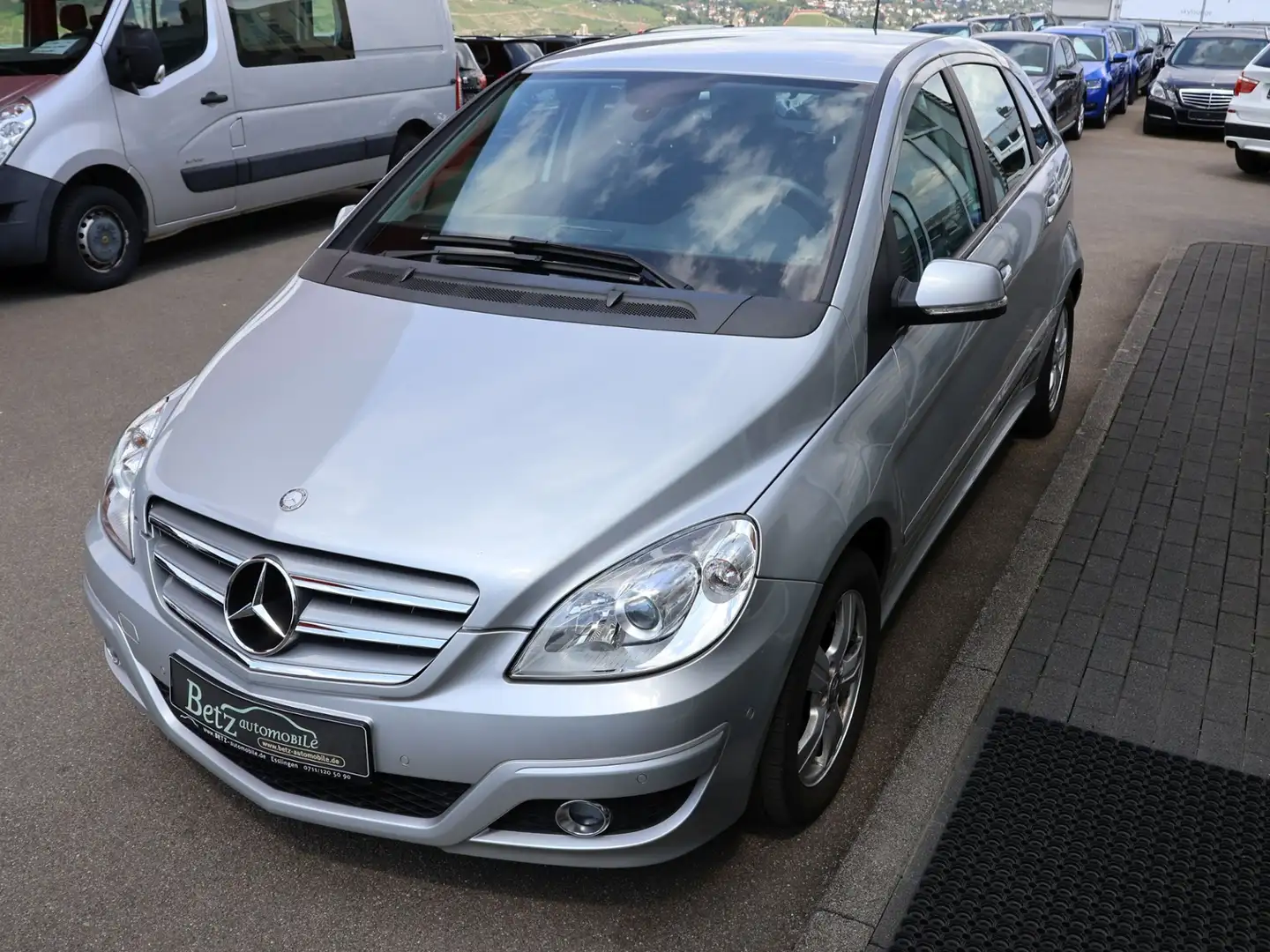 Mercedes-Benz B 200 Parktronic Tempomat SHZ Argent - 1