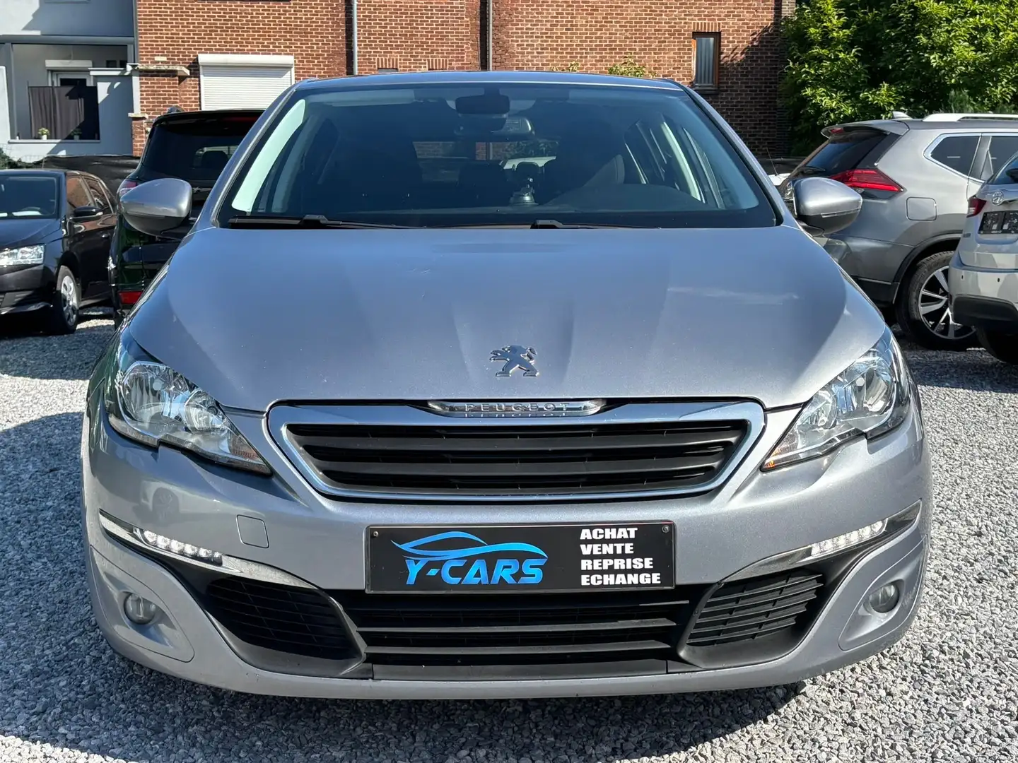 Peugeot 308 1.6 HDI BERLINE //SÉRIE STYLE// Gris - 2