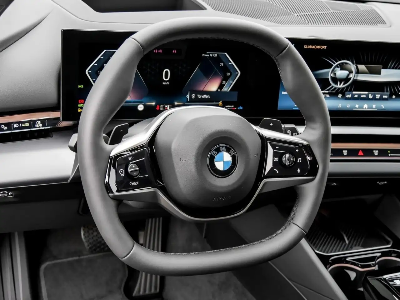 BMW 520 d HUD ACC AHK 360°KAM RFK NAVI LED PDC V+H 9