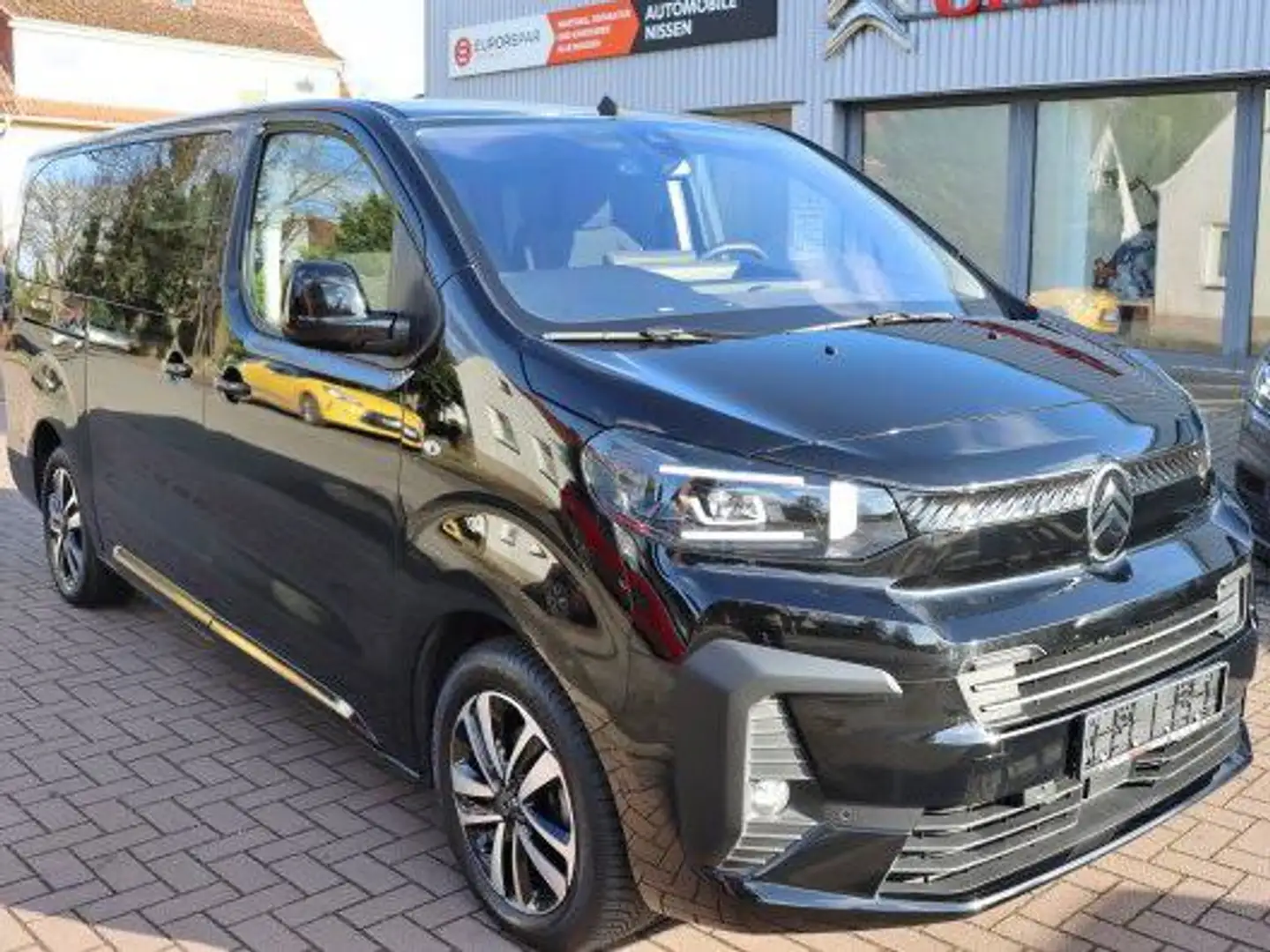 Citroen Spacetourer BlueHDI 180 ETG8 Automatik Plus XL, Navi, Kamera.. Schwarz - 2