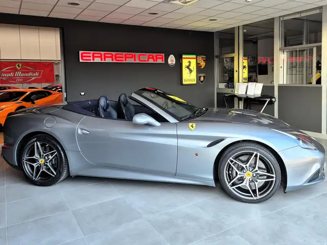 Ferrari California T 3.9 T dct GARANZIA FERRARI 2/28-FULL OPTIONAL-IVA DEDUCIBILE-PREZZO NETTO 121.500-TAGLIANDO 01/26-4 PNEUMATICI NUOVI-