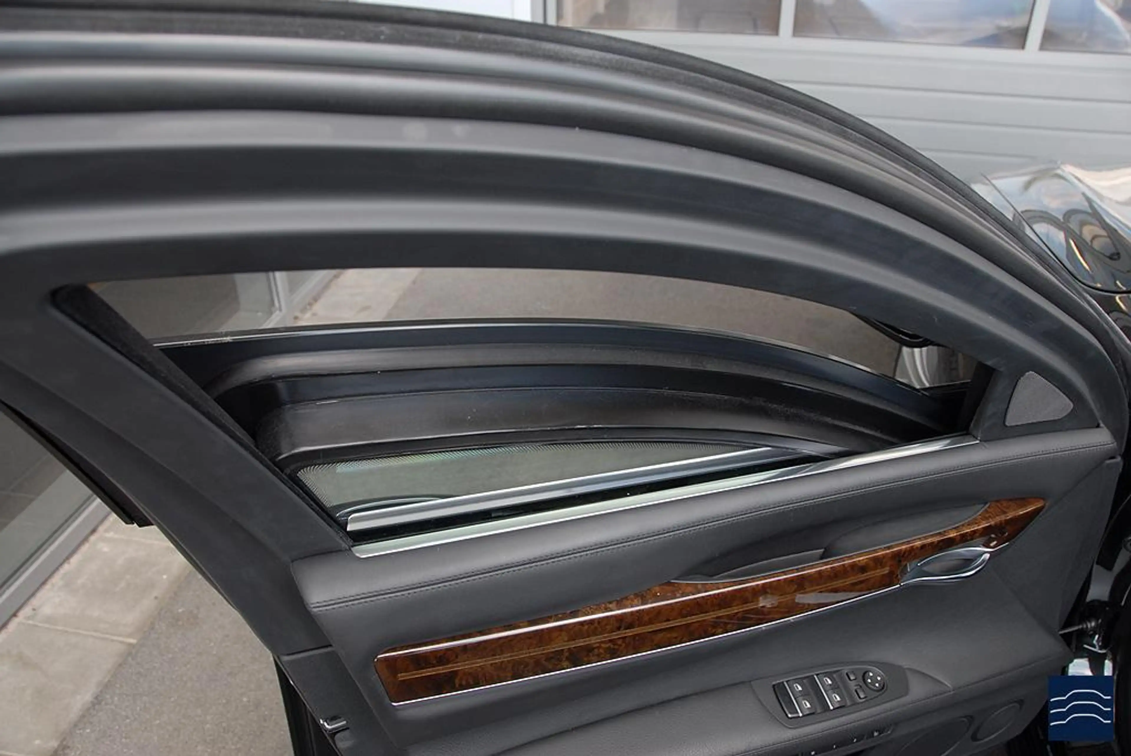 BMW 750 750Li F03 High Security VR7/VR9 Protection Armoured Werkspanzerung — photo 8