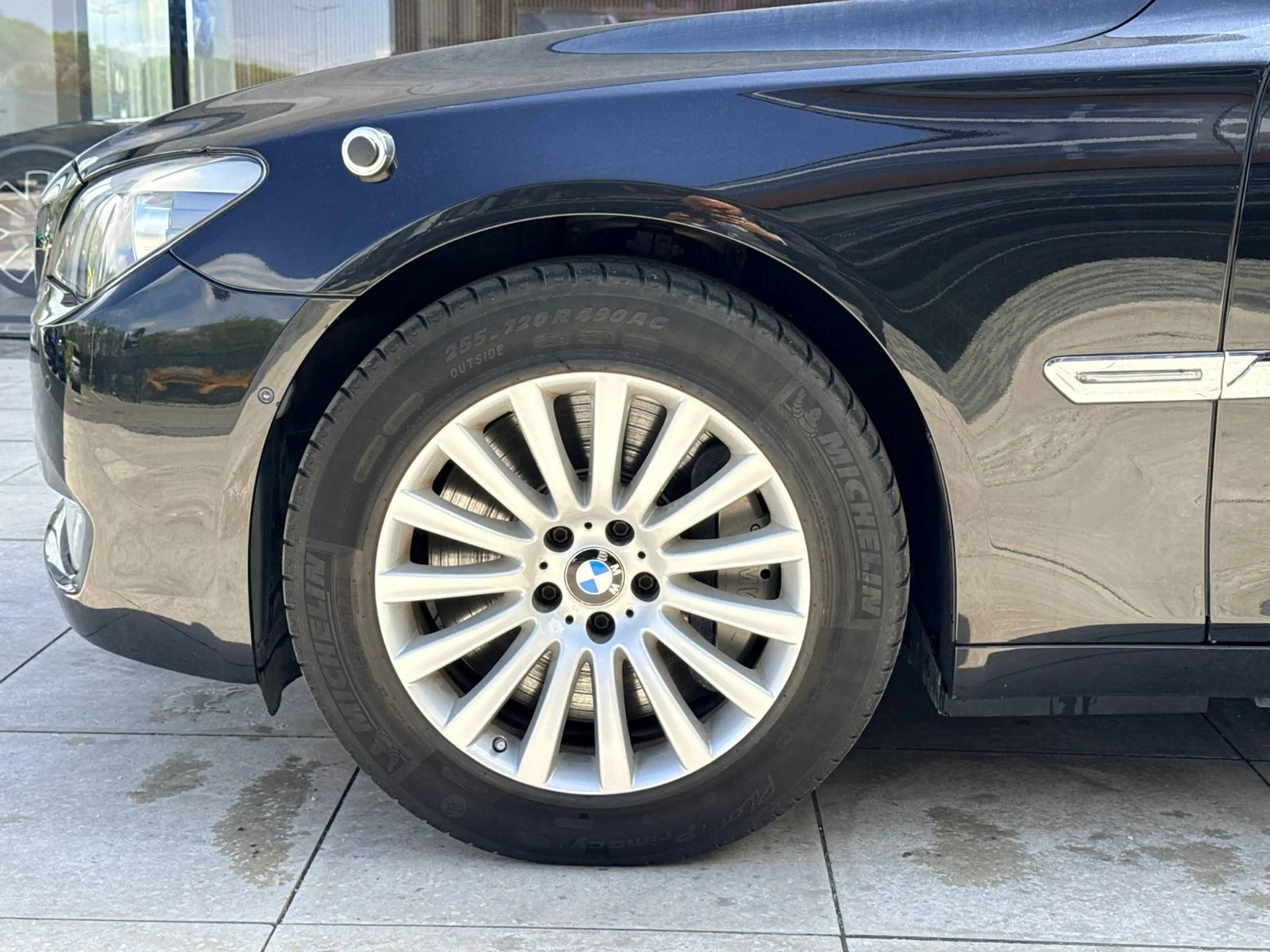 BMW 750 750Li F03 High Security VR7/VR9 Protection Armoured Werkspanzerung — photo 16