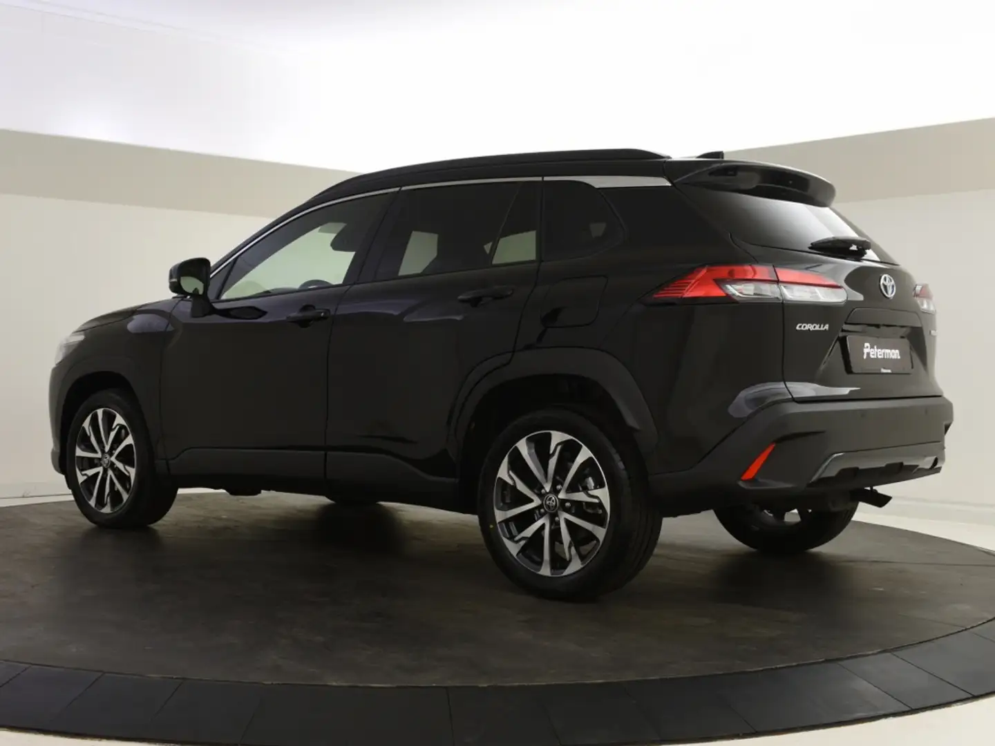 Toyota Corolla Cross Hybrid 140 Style Edition | Stuur en Stoelverwarmin Zwart - 2