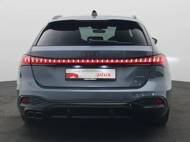 Audi A5 view 6