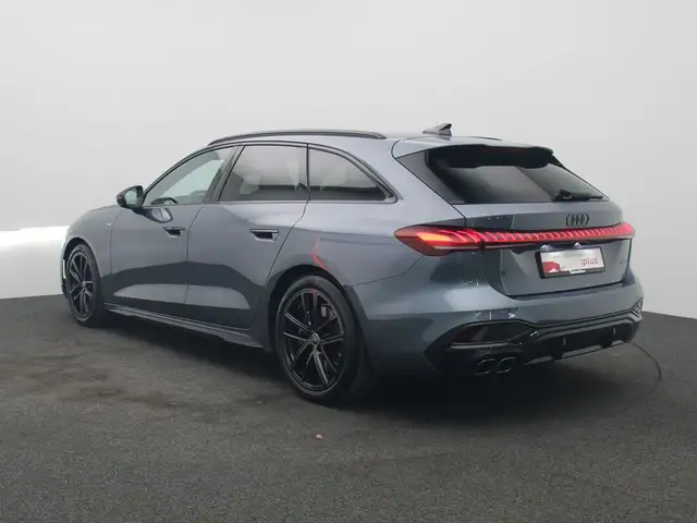 Audi A5 view 5