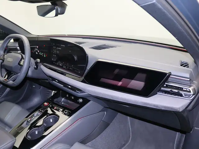 Audi A5 view 8