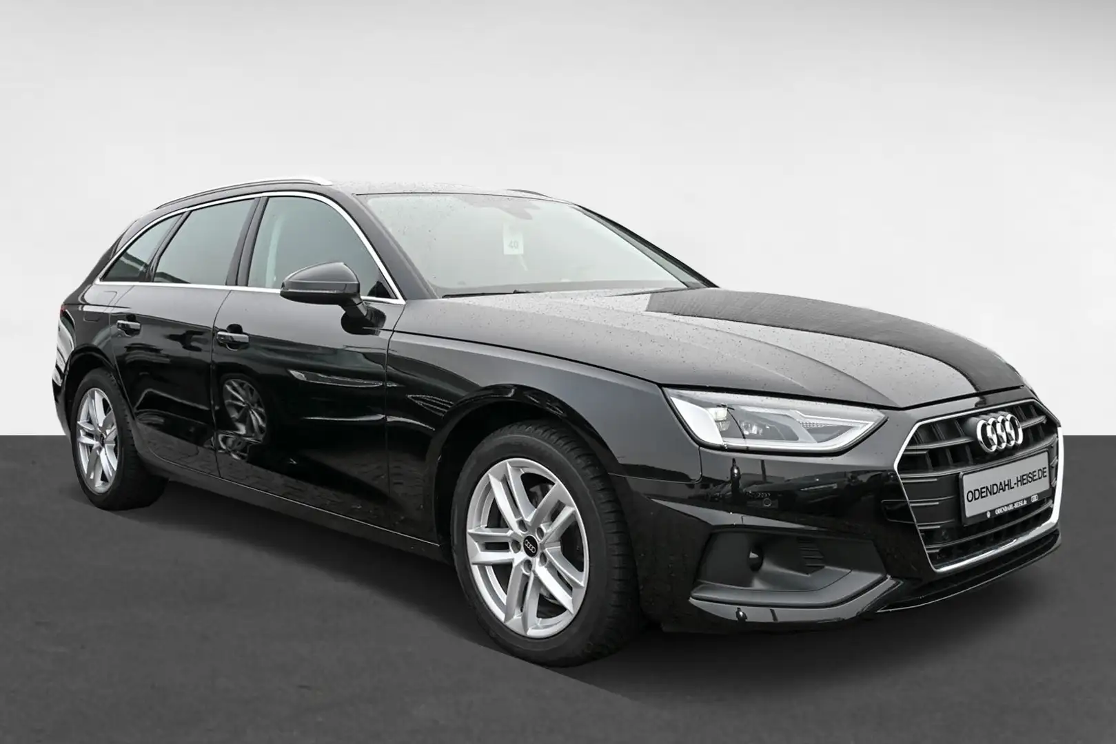 Audi A4 Avant 35 TDI S tronic  Navi Schwarz - 2