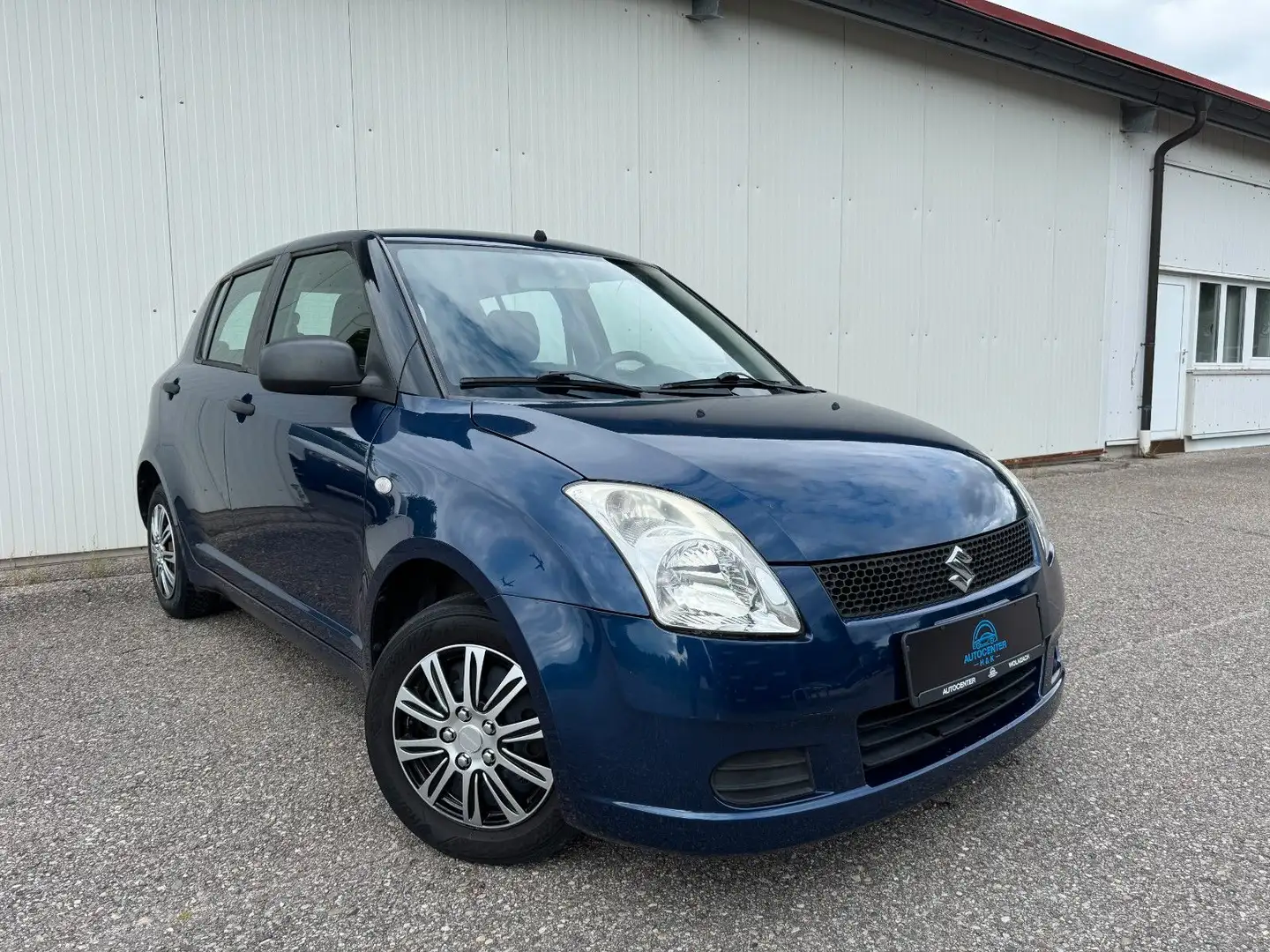 Suzuki Swift Lim. Club *1.HAND*KLIMA*5-TÜRER* Blau - 1