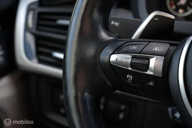 BMW X5 view 15