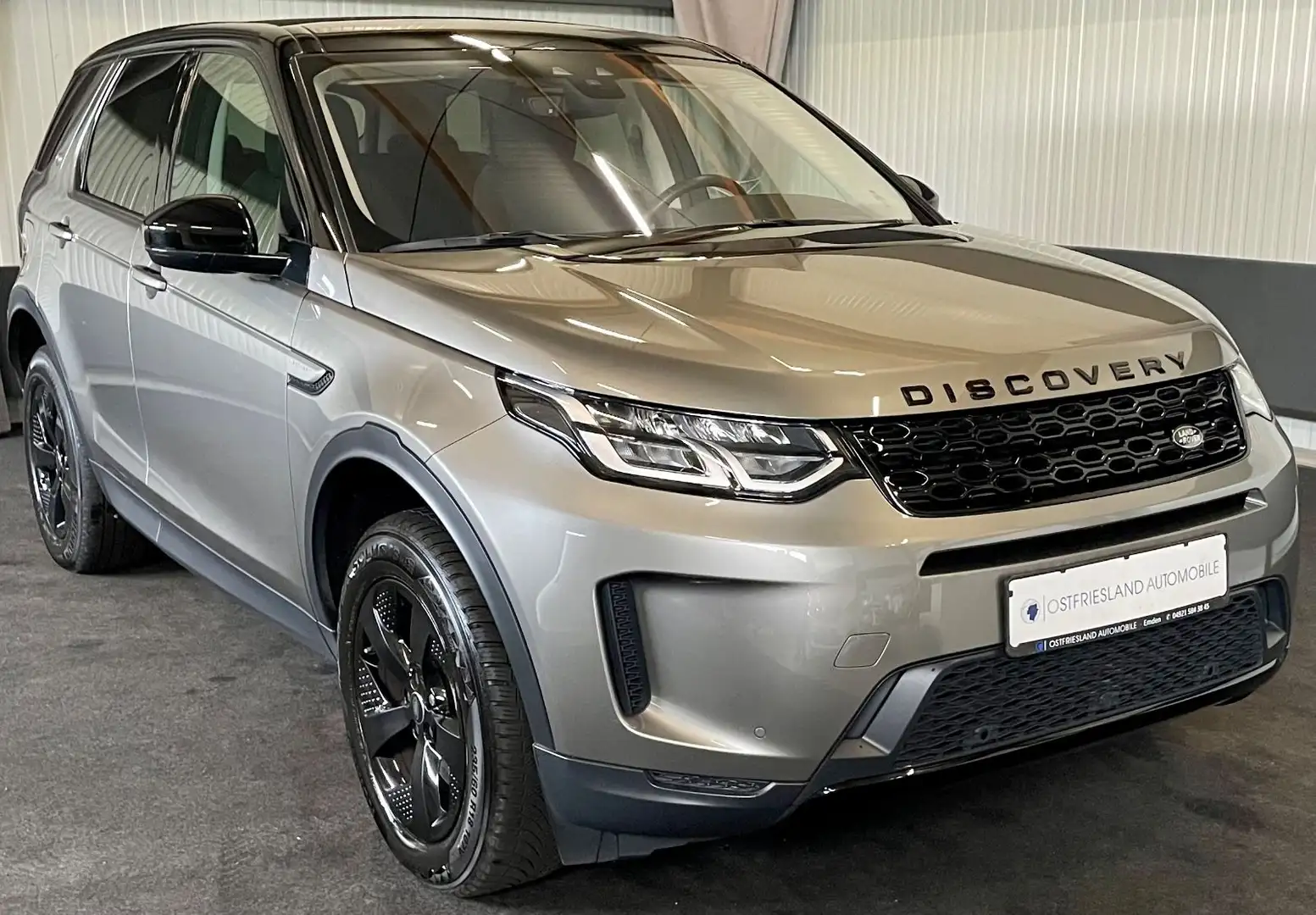 Land Rover Discovery Sport FWD, Panorama, Kamera, LED Ezüst - 1