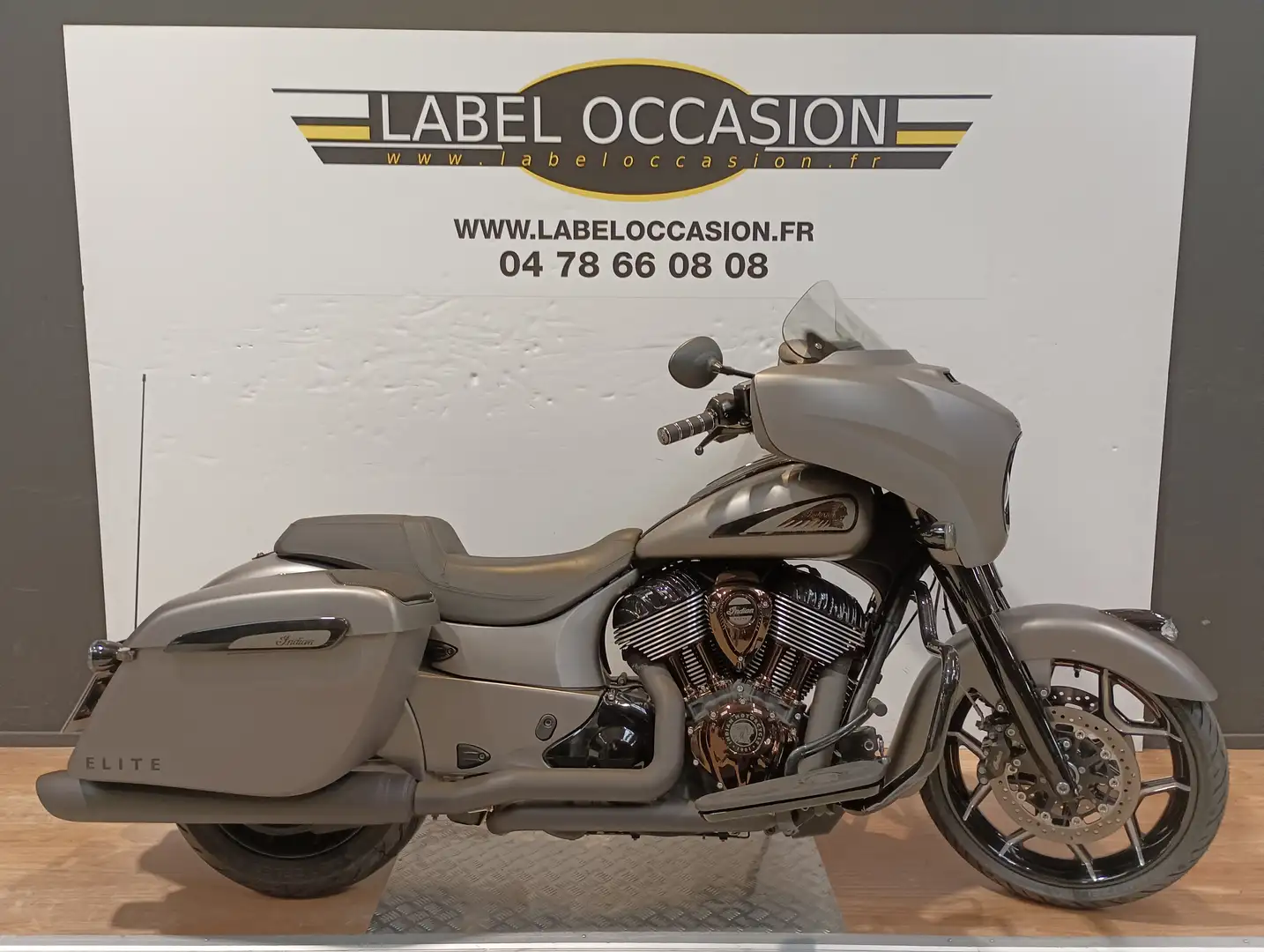 Indian Chieftain Gris - 1