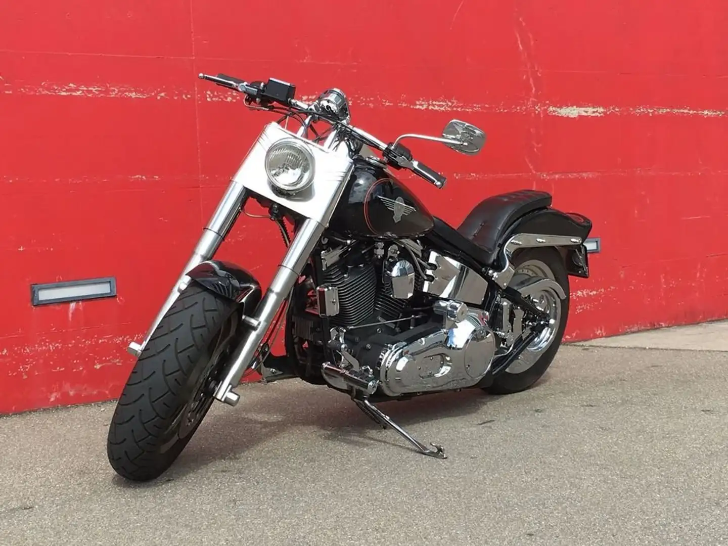 Harley-Davidson Fat Boy Siyah - 2