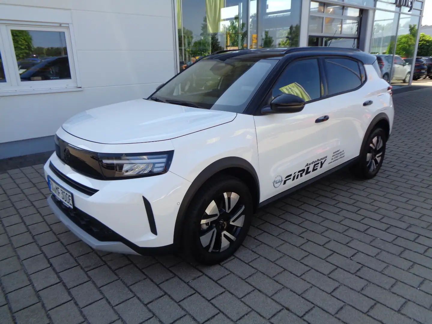 Opel Frontera -e GS 83KW Blanc - 1