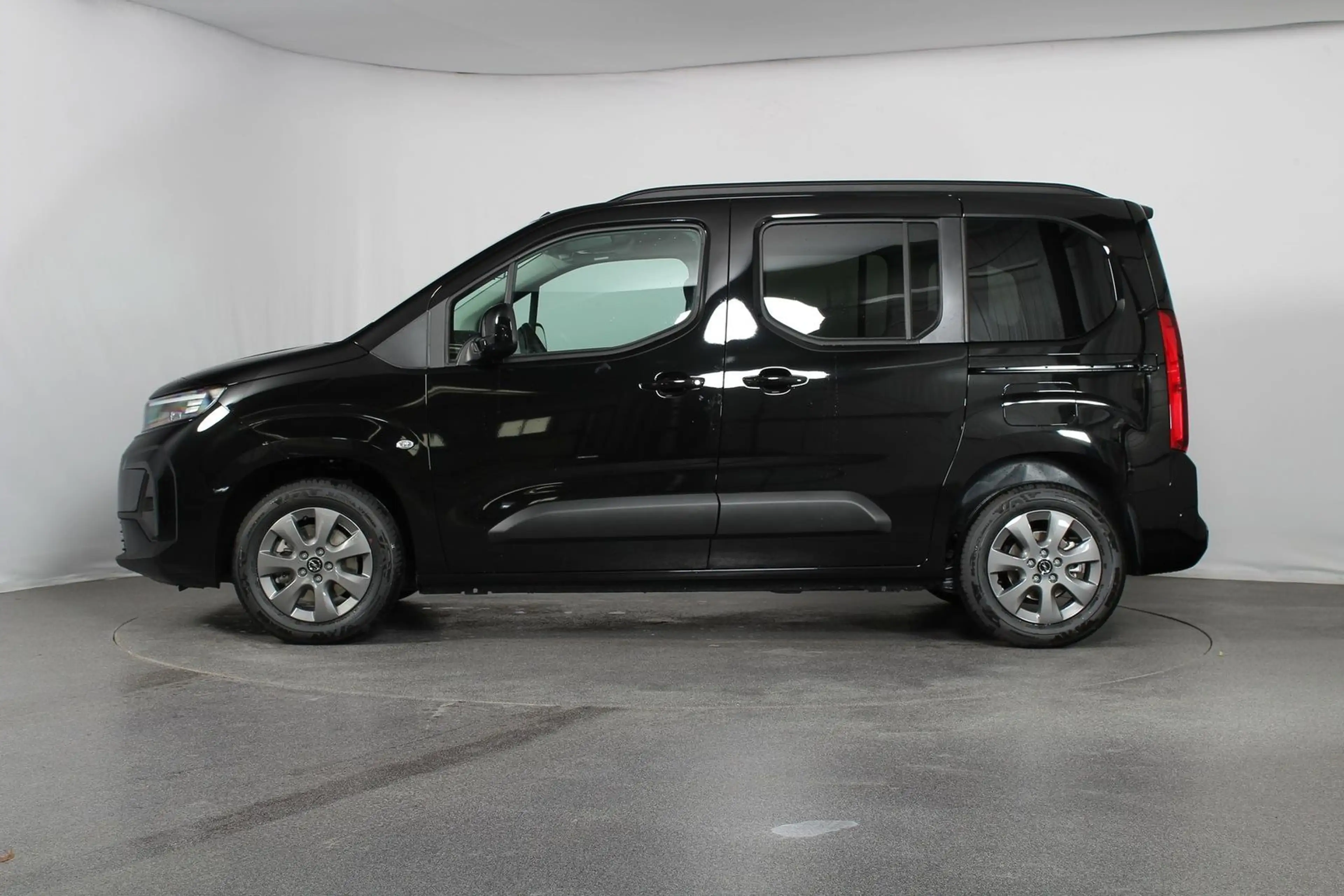 Opel Combo Life Edition ACC|Carplay|Klima|PDC|SHZ — photo 2