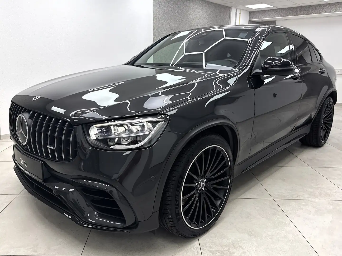 Mercedes-Benz GLC 63 AMG 4M Coupé Night Perf. Sitze SAGA HUD DTR RCam Grau - 2