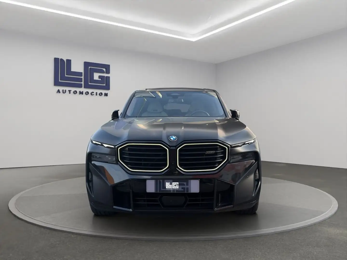 BMW XM 480 kW (653 CV) Negro - 2