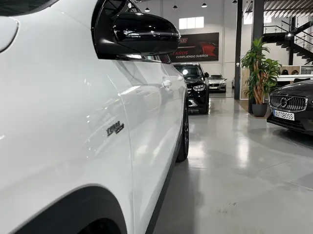Mercedes-Benz Unknown Model view 13