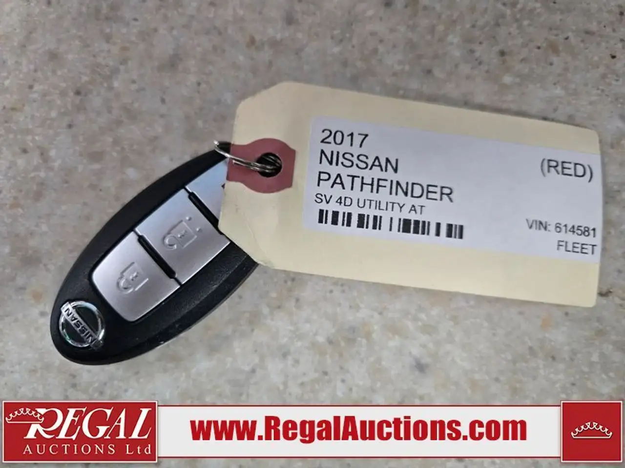 Nissan Pathfinder снимка Nissan Pathfinder
