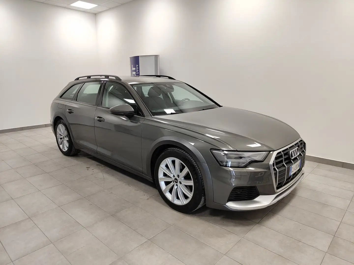 Audi A6 allroad 40 TDI 2.0 204 CV quattro S tronic Pelle Navi 19” Gri - 2