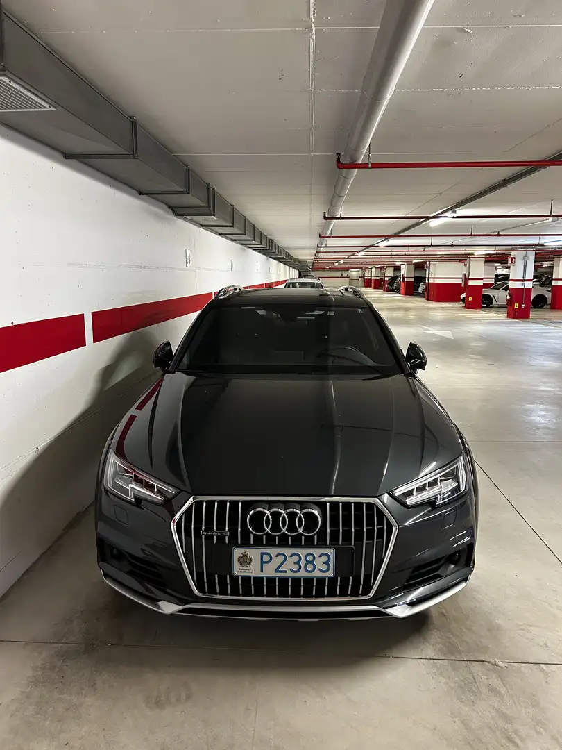 Audi A4 allroad 45 2.0 tfsi mhev Business Evolution 245cv quattro - 2