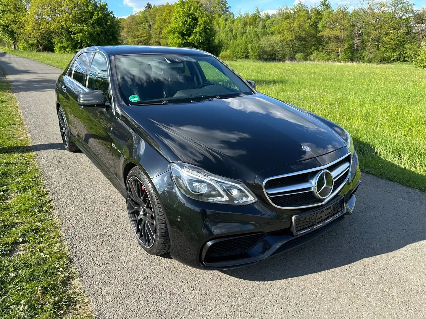 Mercedes-Benz E 63 AMG E -Klasse Lim. E 63 AMG Noir - 2