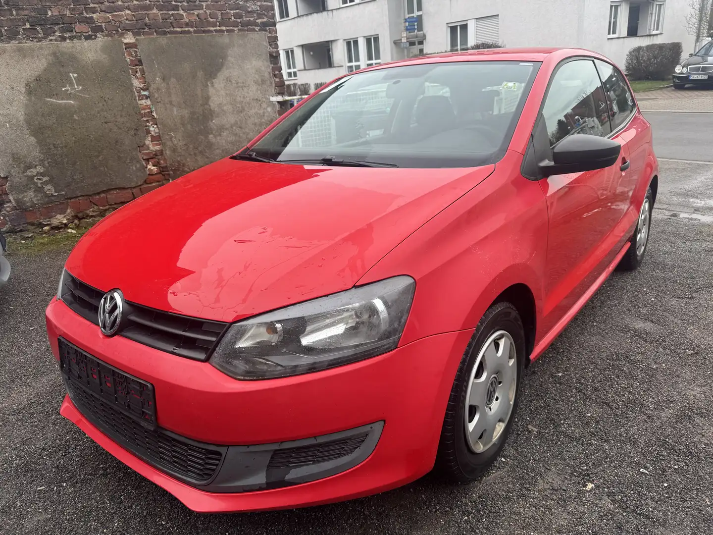Volkswagen Polo Trendline Klima 8 Fach Bereift Inspektion Neu Rot - 2