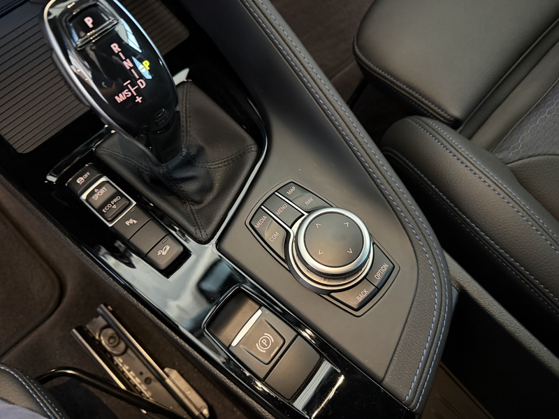 BMW X2 xDrive 20 d M Sport+AHK+HEADUP+R-KAMERA+LED — photo 13