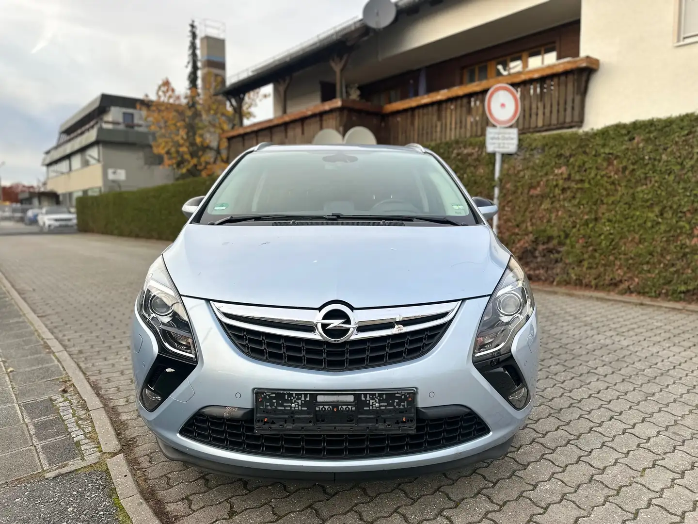 Opel Zafira Tourer Innovation*Cam*Navi*Automatik*SZH*Bhz-Lenkrad*AHK* Grau - 2