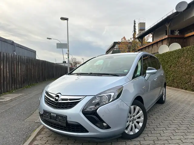 Opel Zafira Tourer Innovation*Cam*Navi*Automatik*SZH*Bhz-Lenkrad*AHK*