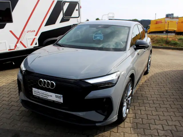 Audi Autres e tron Sportback 40 S Line Virtual Key Les