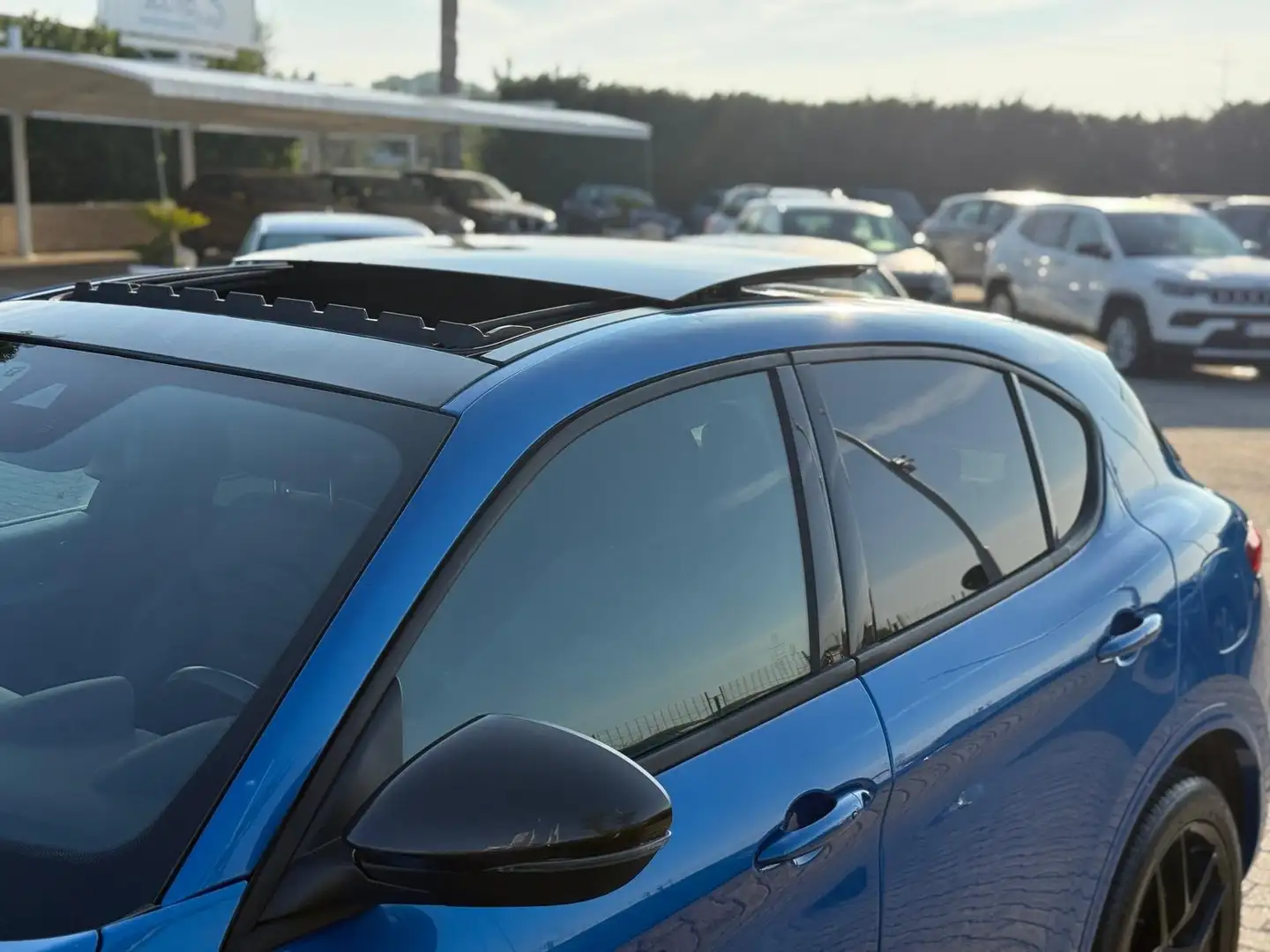 Alfa Romeo Stelvio 2.2 Veloce Q4 210cv + *Tetto Apribile* Blu/Azzurro - 2