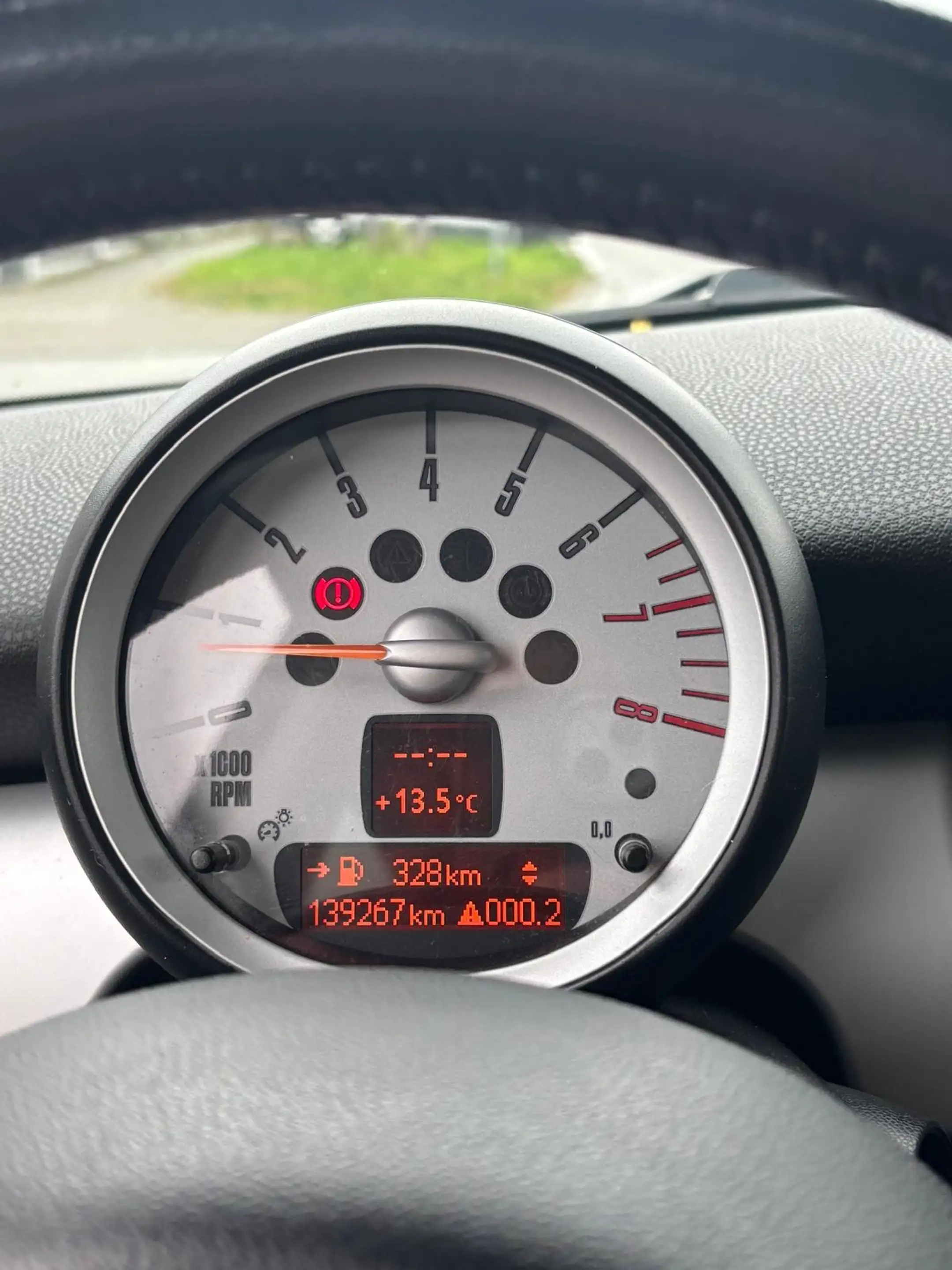MINI Cooper Clubman Cooper — photo 11