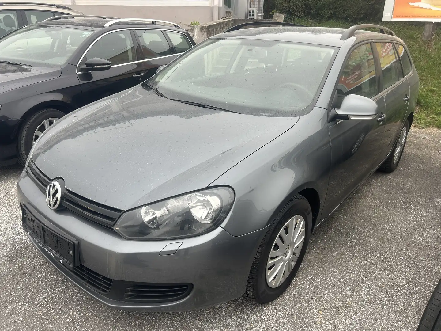 Volkswagen Golf Variant Trendline BlueMotion Grau - 2