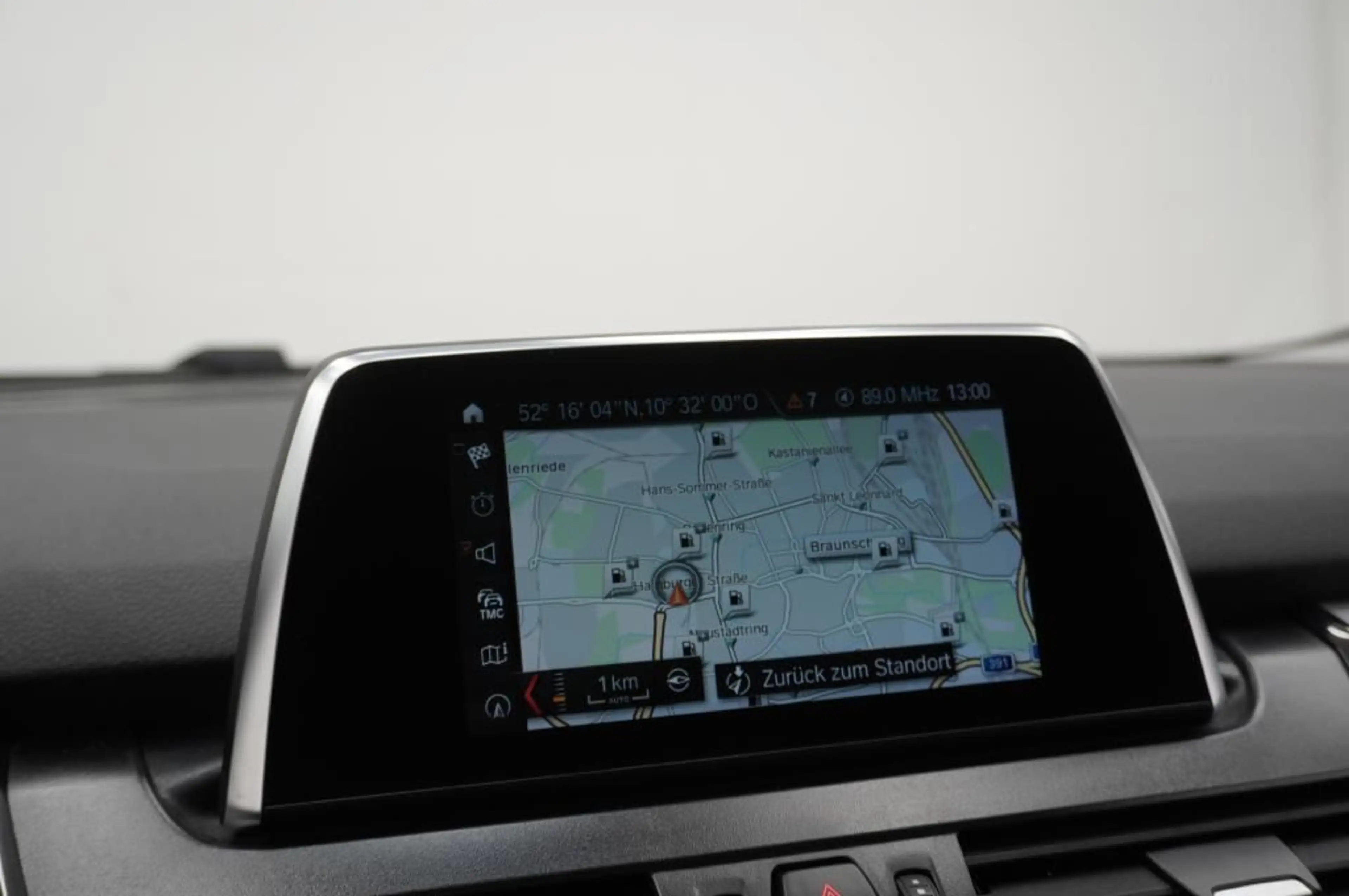 BMW 216 d Navi/AHK/Shzg/PDC/Temp — photo 11