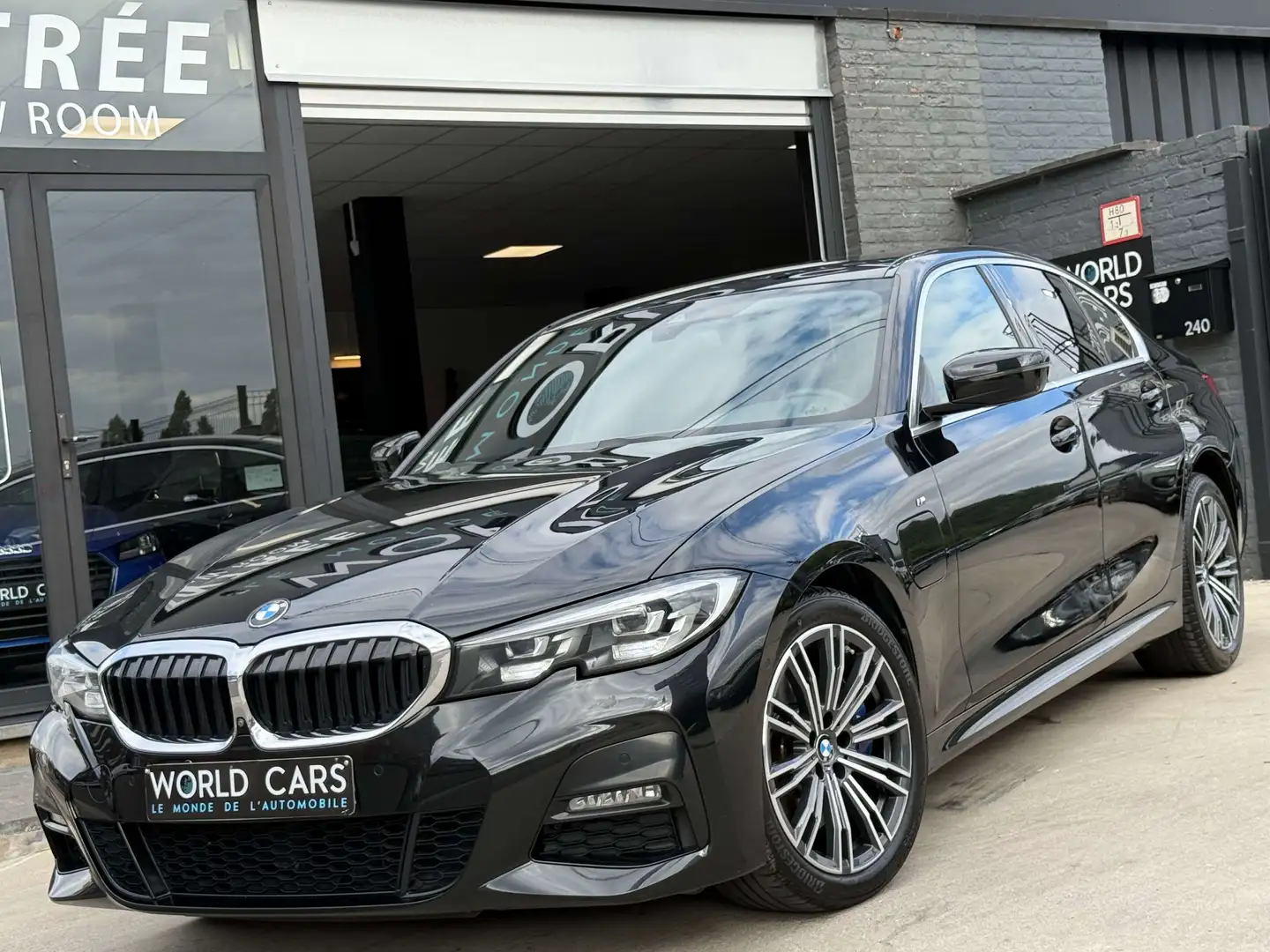 BMW 330 e 292CV /PACK M/ CAM360/ COCKPIT/ CARPLAY/ FULL OP Noir - 1
