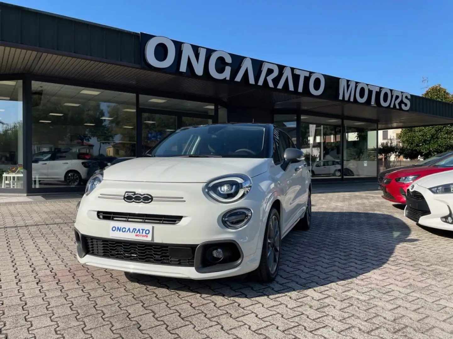 Fiat 500X 1.0 T3 120 CV Sport #Full Led #Camera Bianco - 1