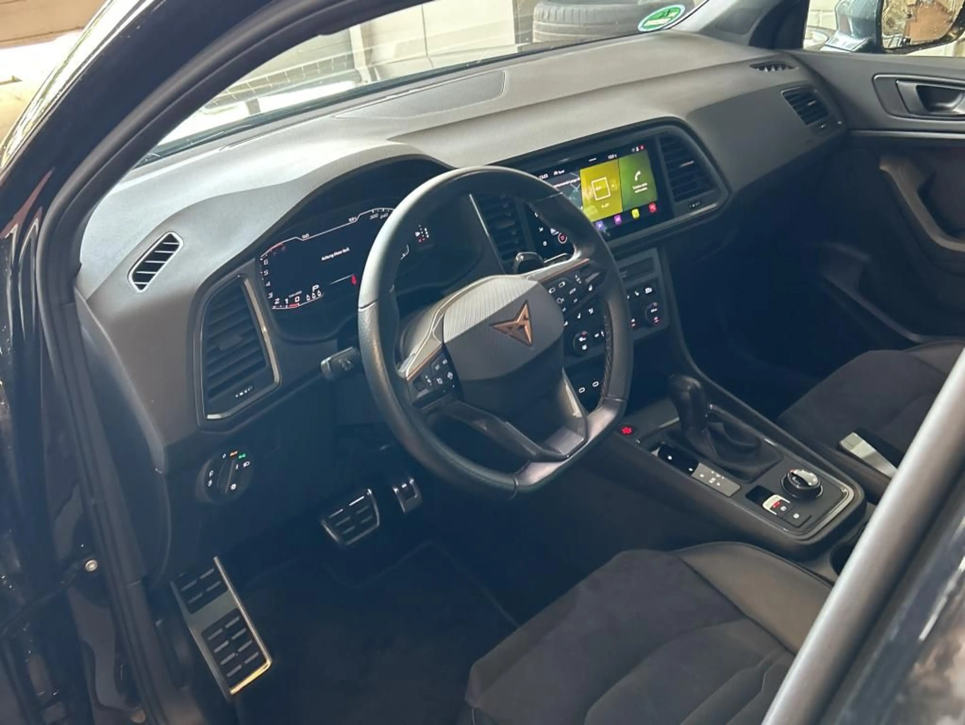 CUPRA Ateca 2.0 TSI DSG 4Drive | PANO | AHK | NAVI | — photo 4
