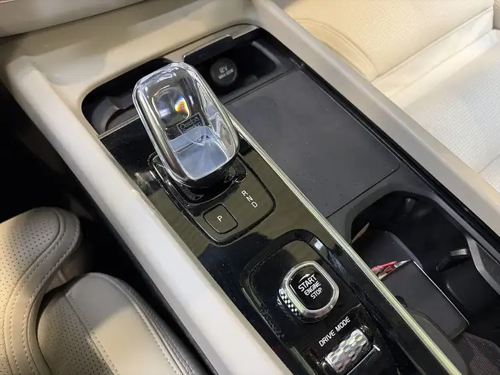 Volvo XC60 T6 Twin Recharge Inscription aut 2020, foto 22