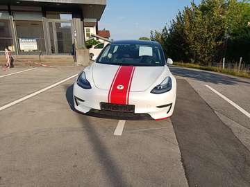 Model 3 Performance AWD 57,5kWh