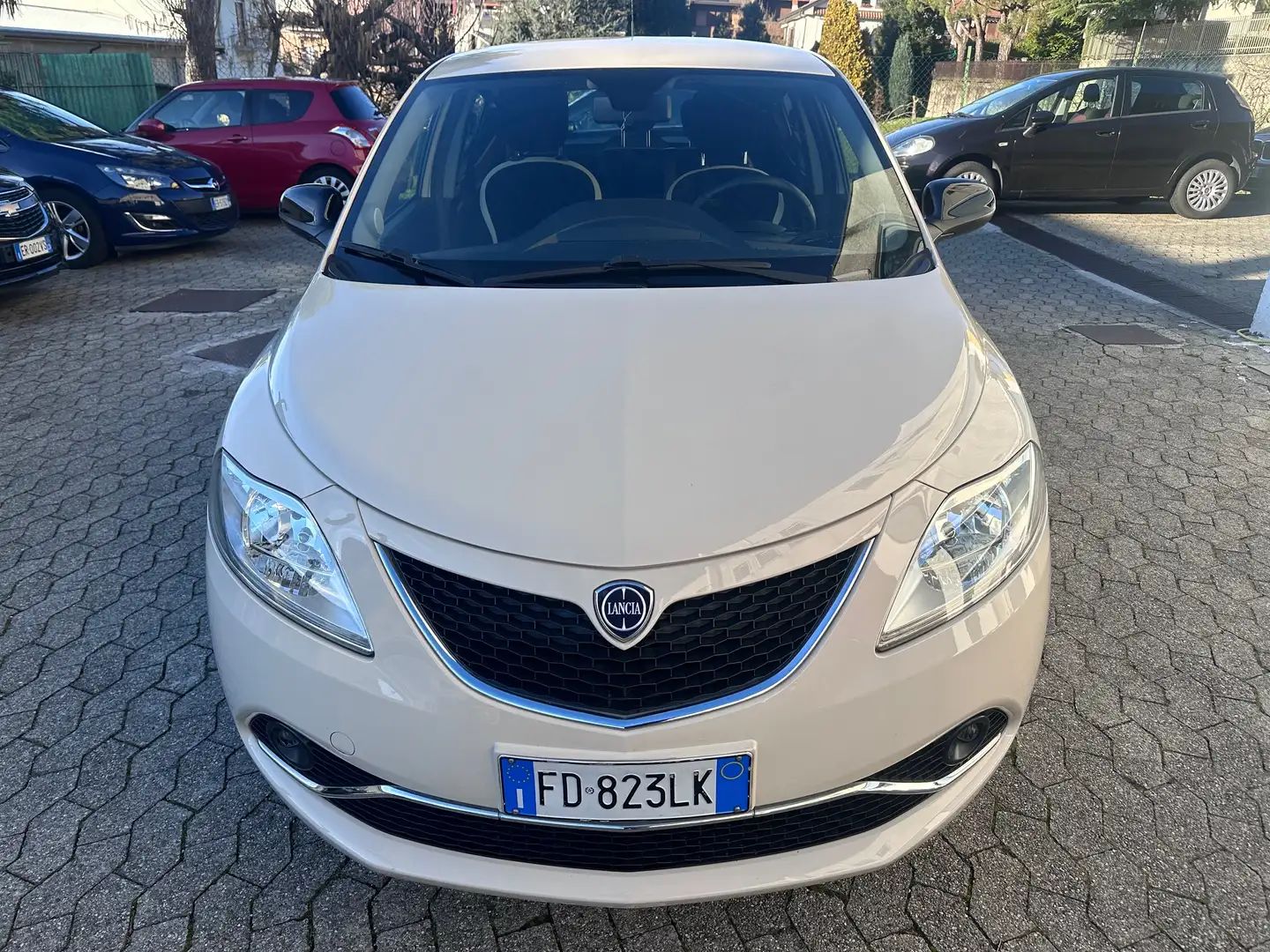 Lancia Ypsilon 1.2 69CV Platinum Ecochic GPL*EURO6*NEOPATENTATI Beige - 2