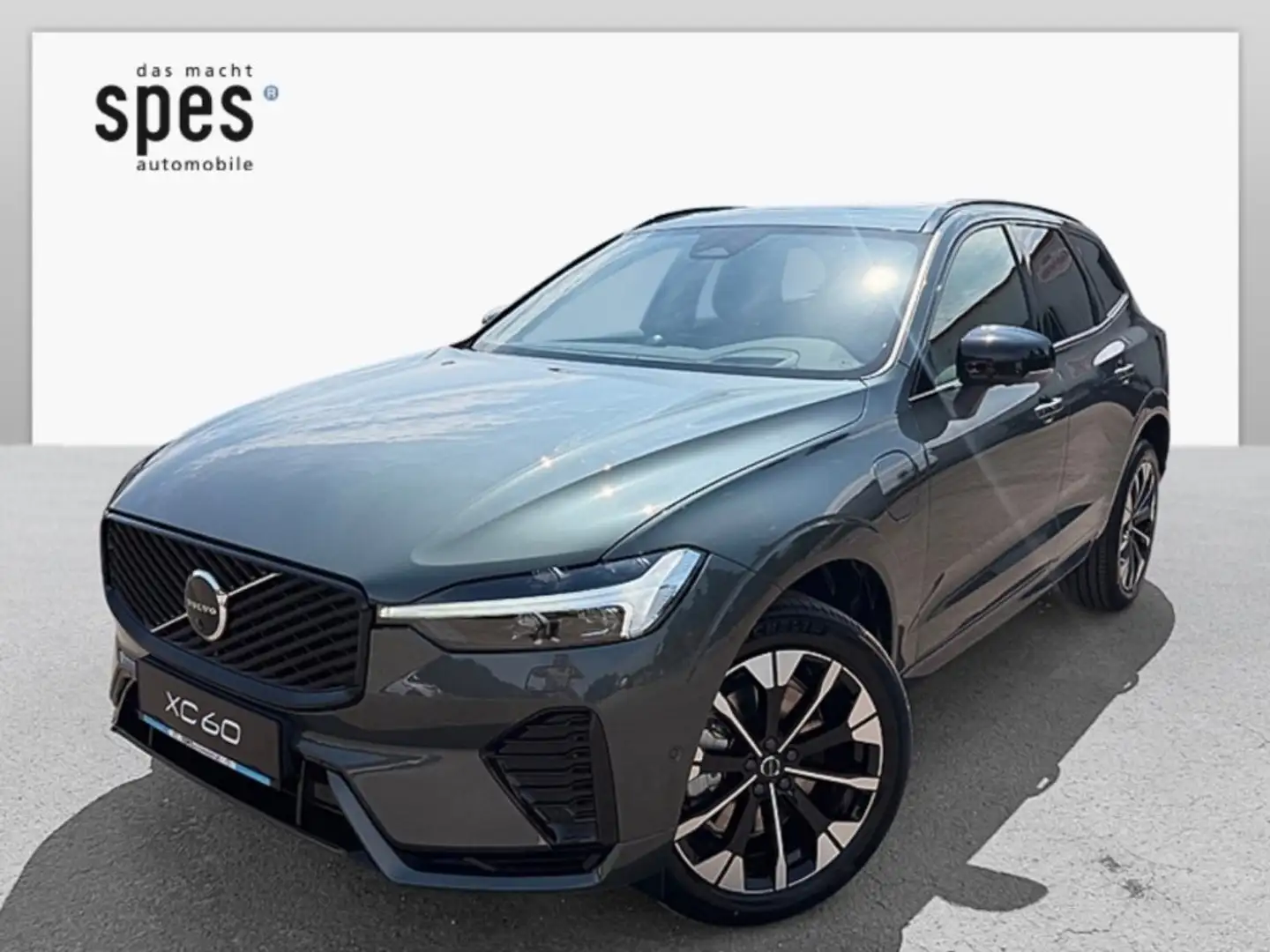 Volvo XC60 Plus, T6 AWD Plug-in Hybrid, Elektrisch/Benzin, Dark Grün - 2