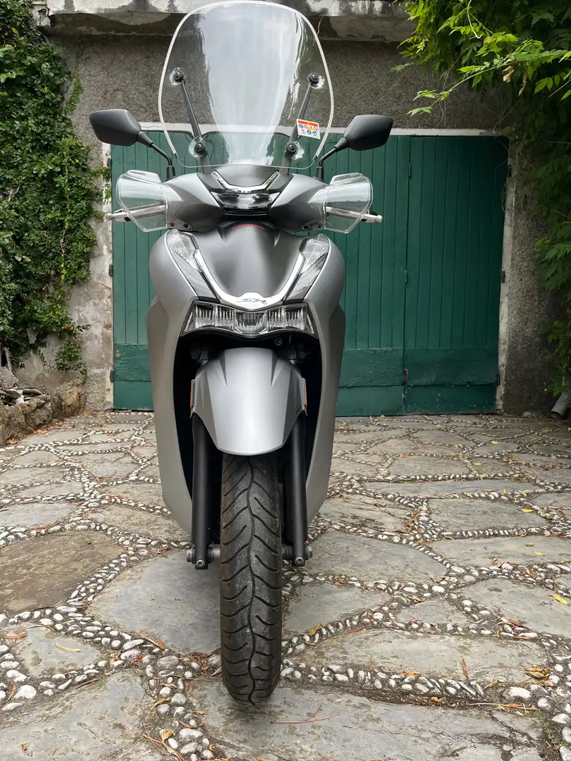 Honda SH 350i Sport Zilver - 1