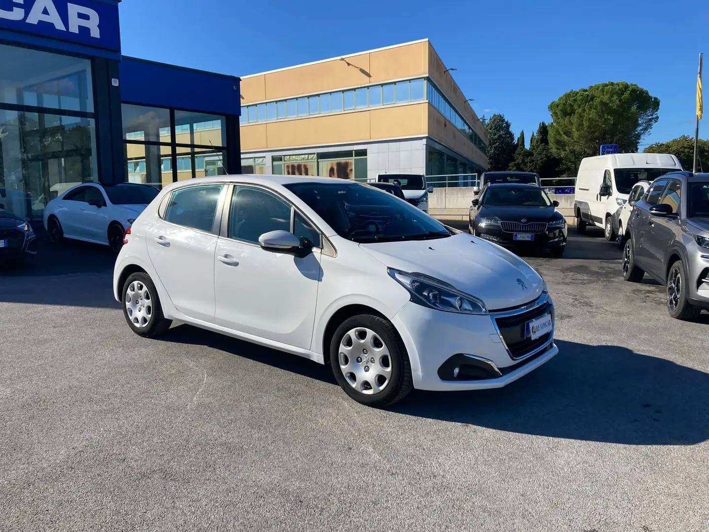 Peugeot 208 5p 1.2 puretech Active 82cv Bianco - 2