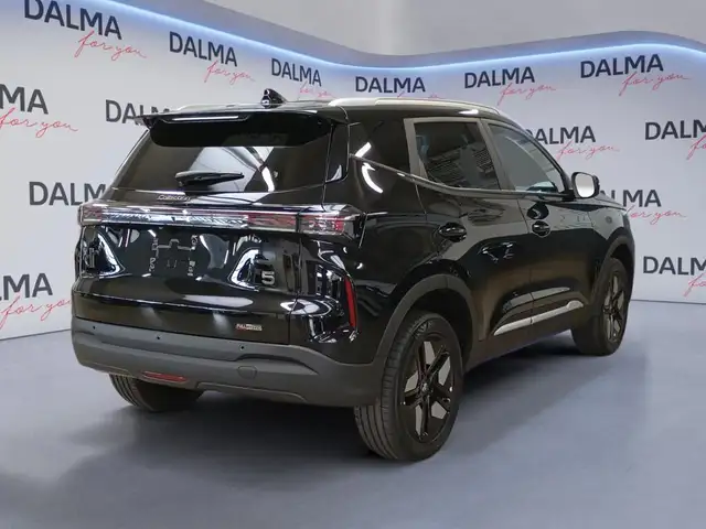 DR Automobiles DR5 view 5