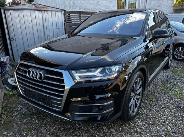 Audi Q7 3.0 Luft Leder Navi ACC AHK 20" Sitzbelüftung